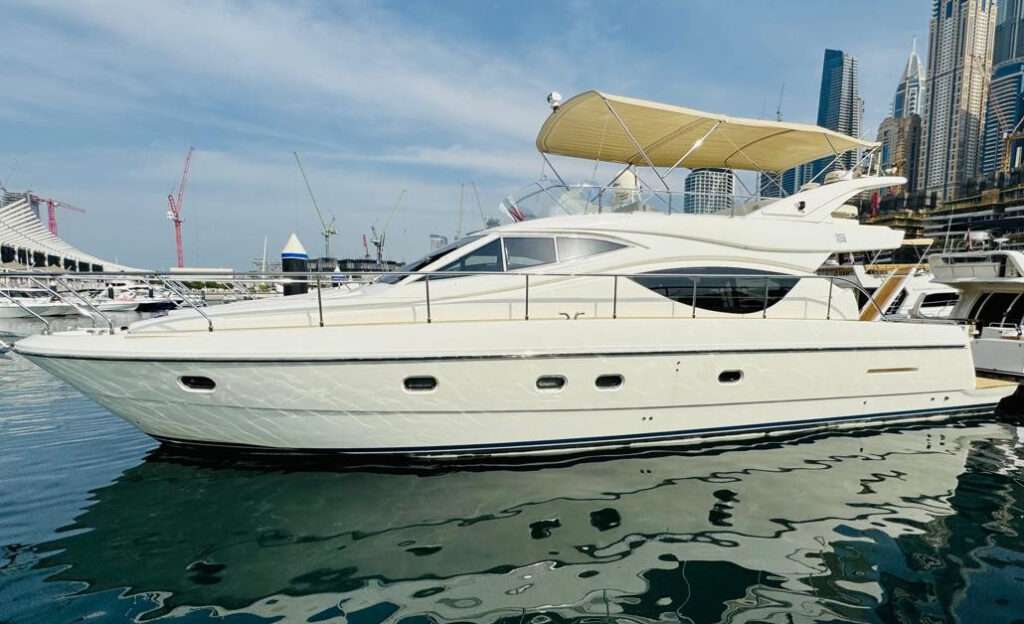 Best Superyacht Rental in Dubai Marina – Book Luxury Yachts