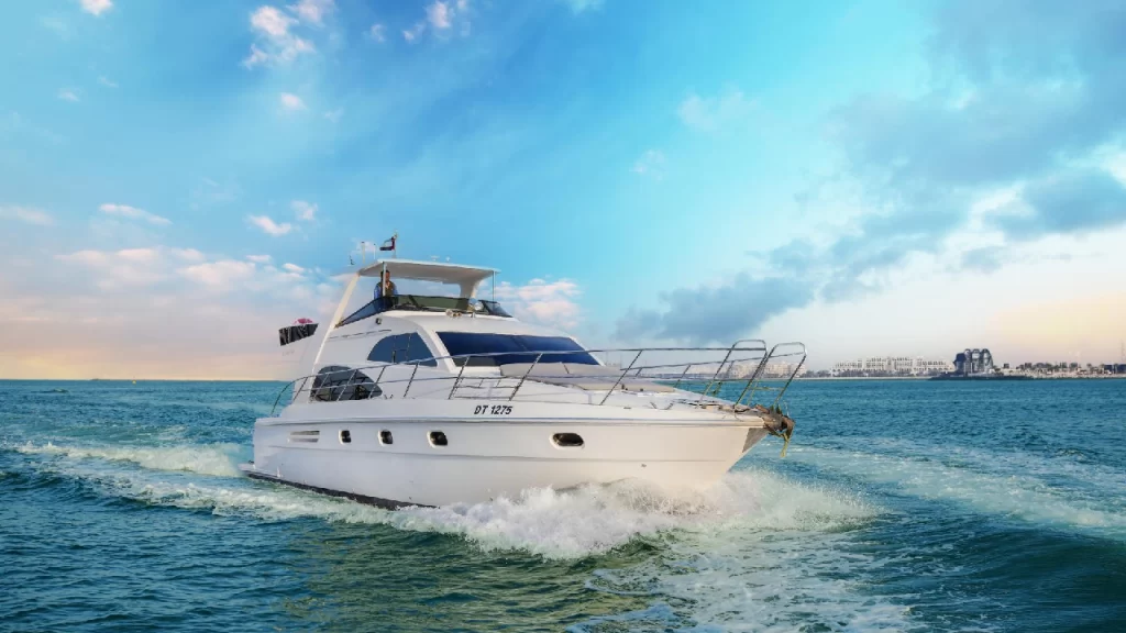 Buy Luxury Yachts in Dubai - motor yachts